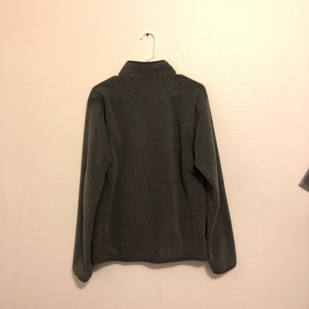 Uniqlo gray fleece zip-up